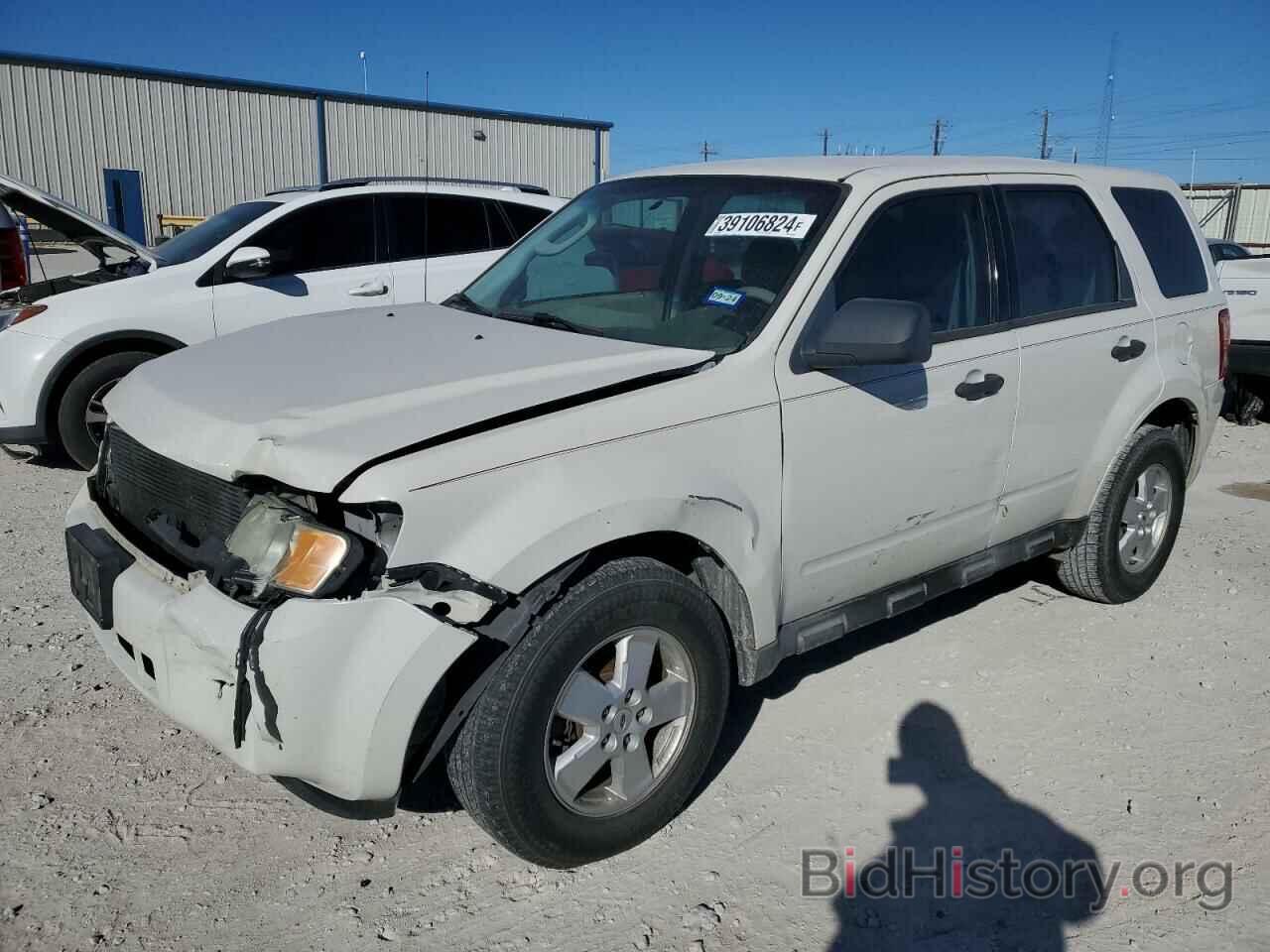 Photo 1FMCU0C75AKA70542 - FORD ESCAPE 2010