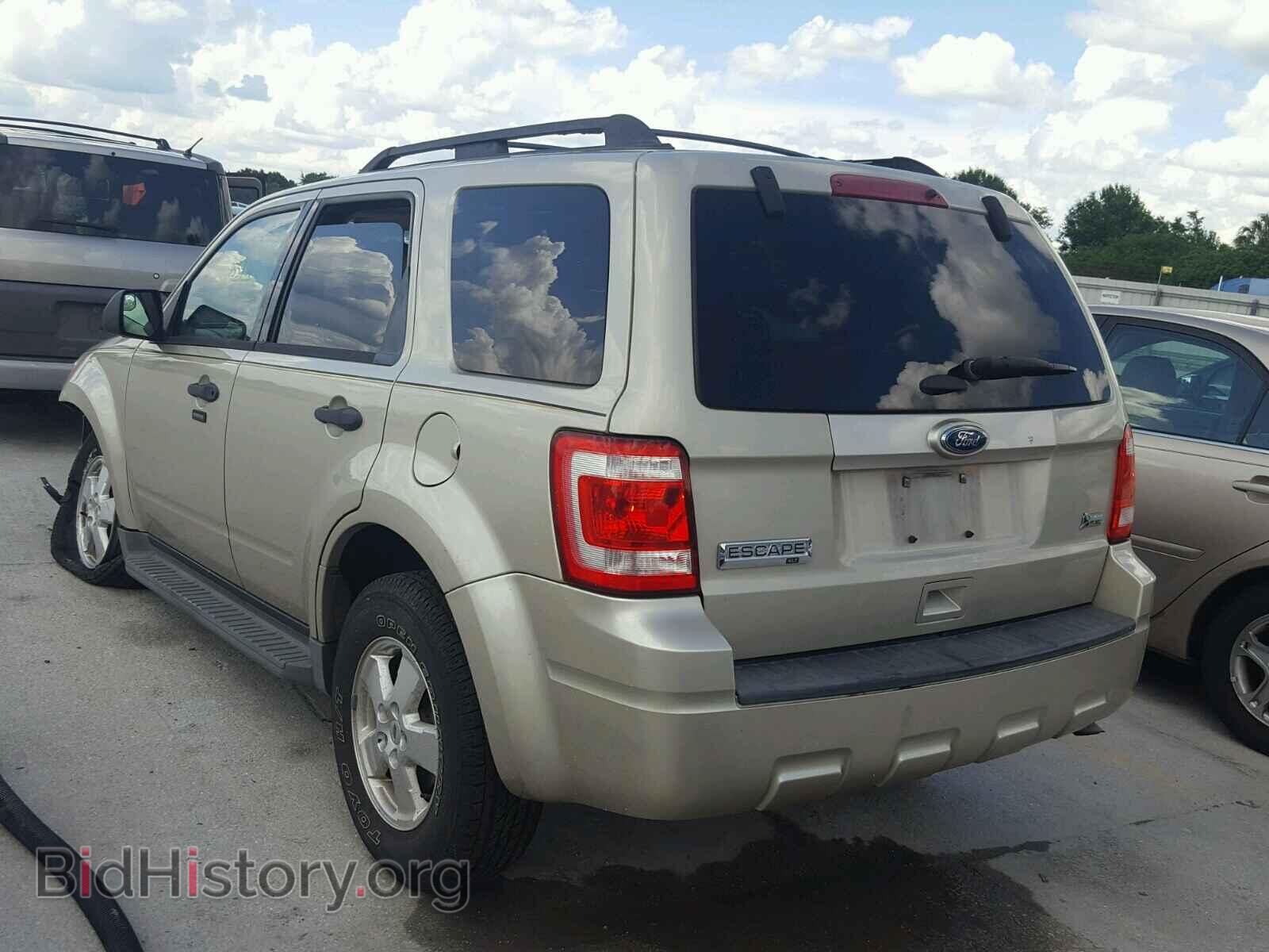 2011 FORD ESCAPE - VIN: 1FMCU0DG6BKC01686 - Фото 3