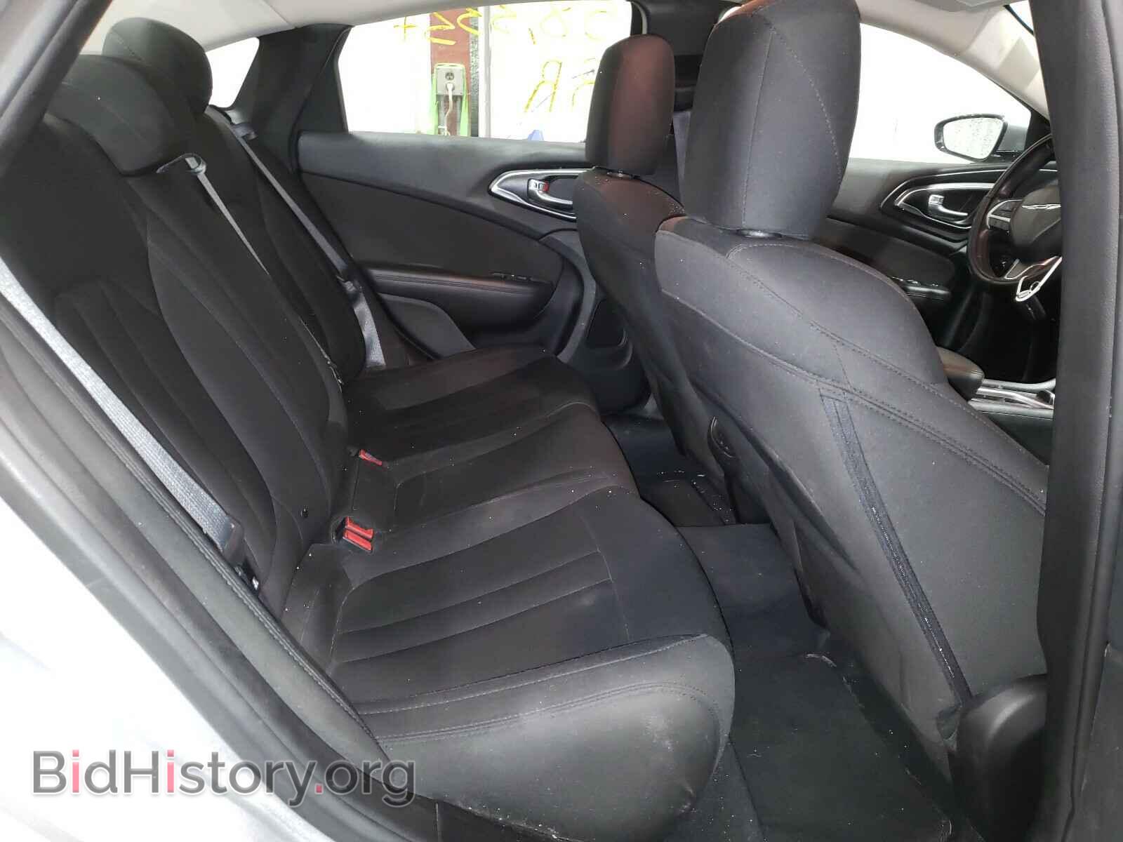2015 CHRYSLER 200 - VIN: 1C3CCCABXFN702039 - Фото 6