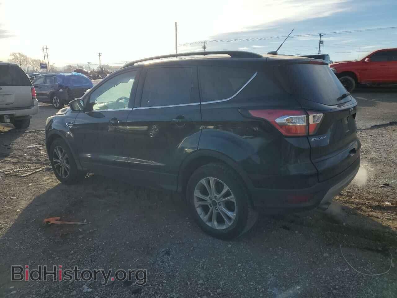 2017 FORD ESCAPE - VIN: 1FMCU0GD6HUC23346 - Фото 2