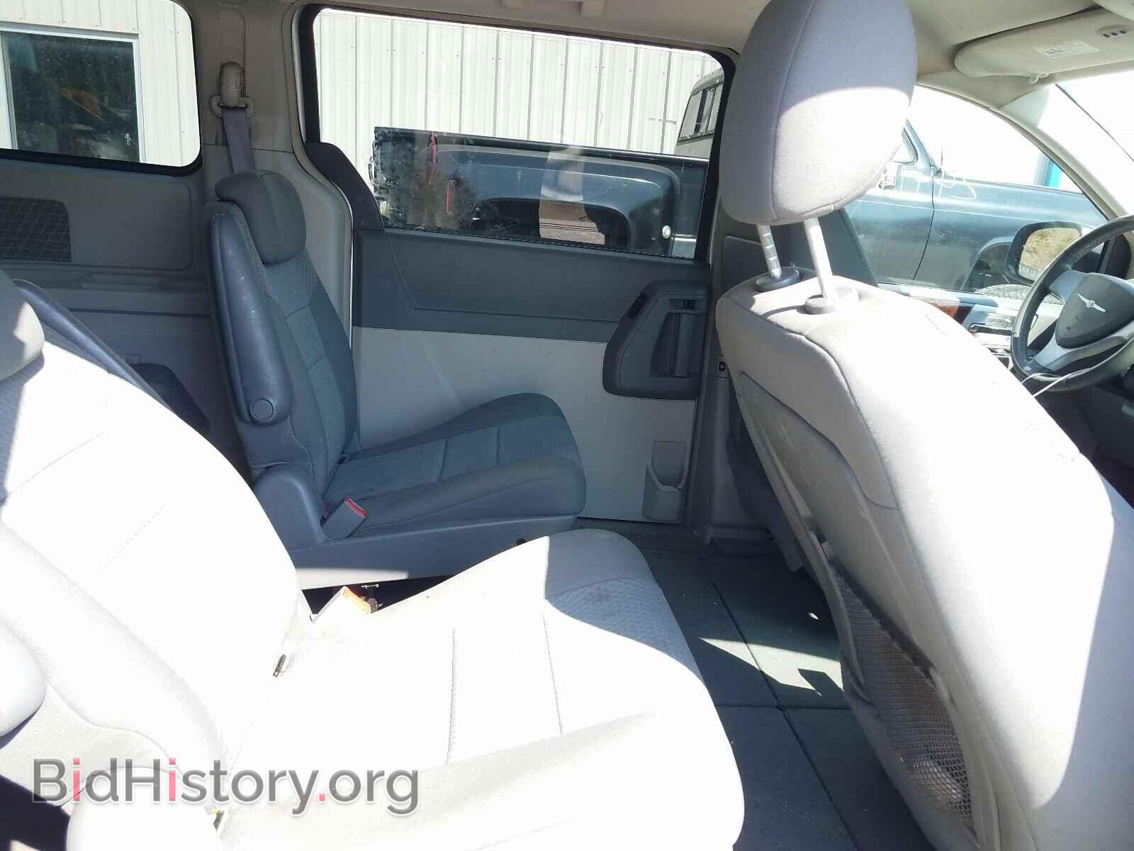 2010 CHRYSLER MINIVAN - VIN: 2A4RR5D14AR173616 - Фото 6