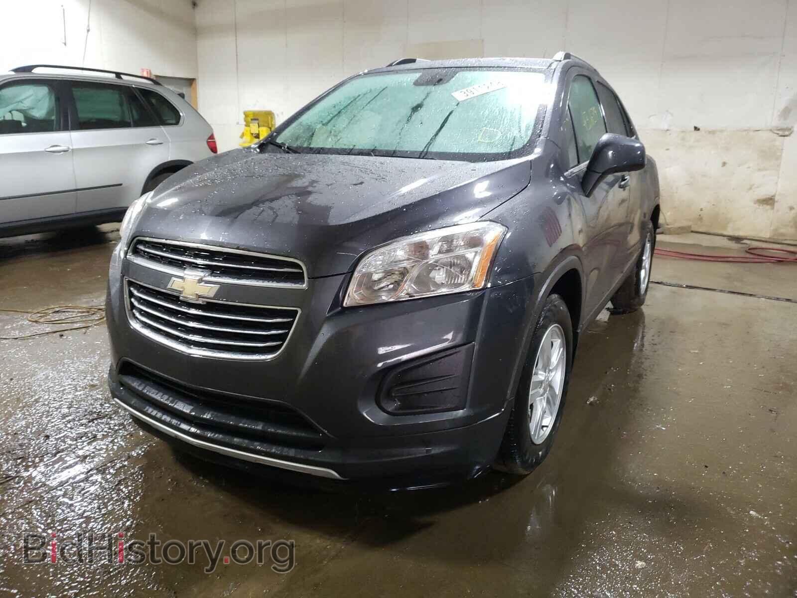 2016 CHEVROLET TRAX - VIN: 3GNCJLSB9GL263621 - Фото 2