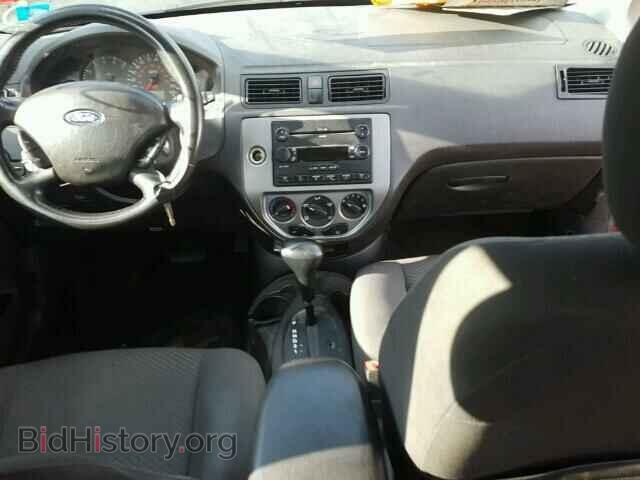 2005 FORD FOCUS - VIN: 3FAFP37N45R108062 - Photo 9