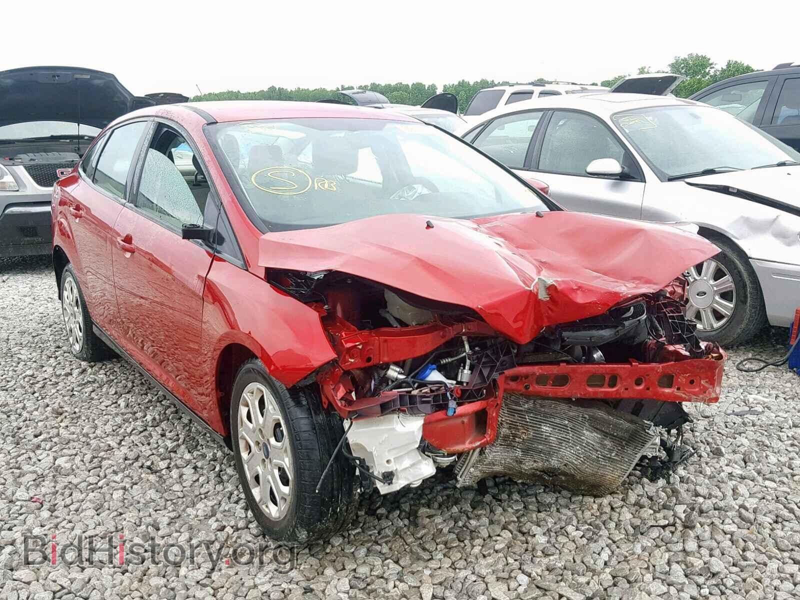 Photo 1FAHP3F27CL347519 - FORD FOCUS SE 2012