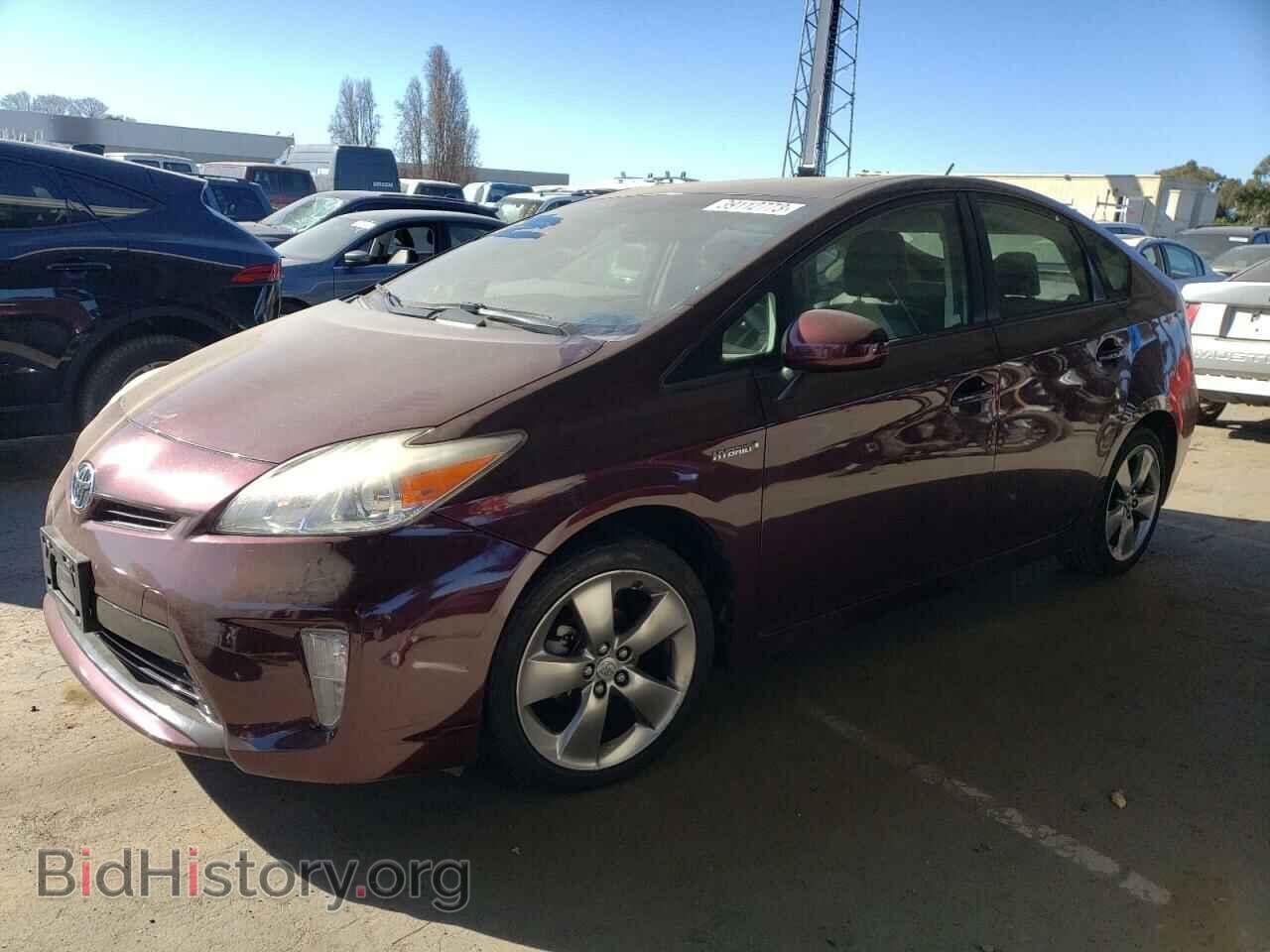 Фотография JTDKN3DU2D5596018 - TOYOTA PRIUS 2013