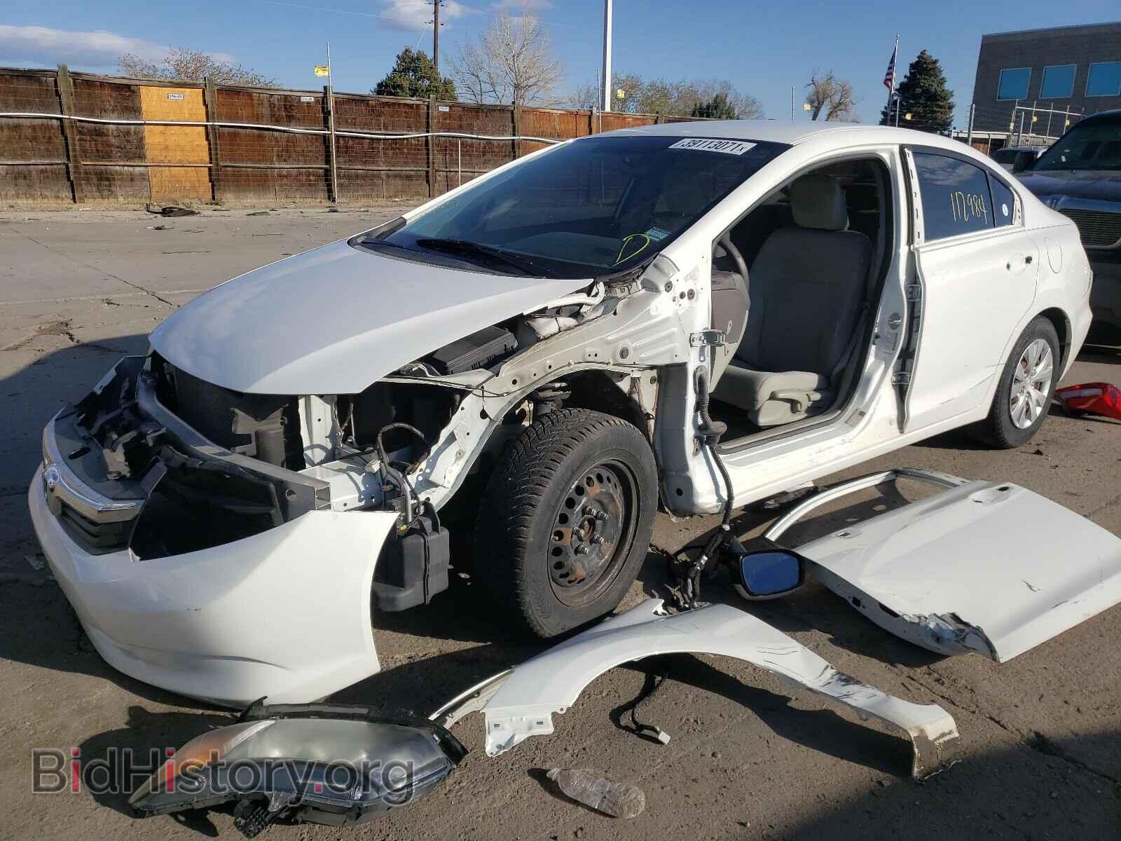 2012 HONDA CIVIC - VIN: 2HGFB2F51CH585949 - Фото 2