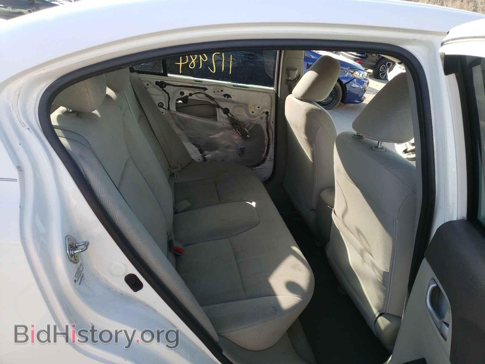 2012 HONDA CIVIC - VIN: 2HGFB2F51CH585949 - Фото 6