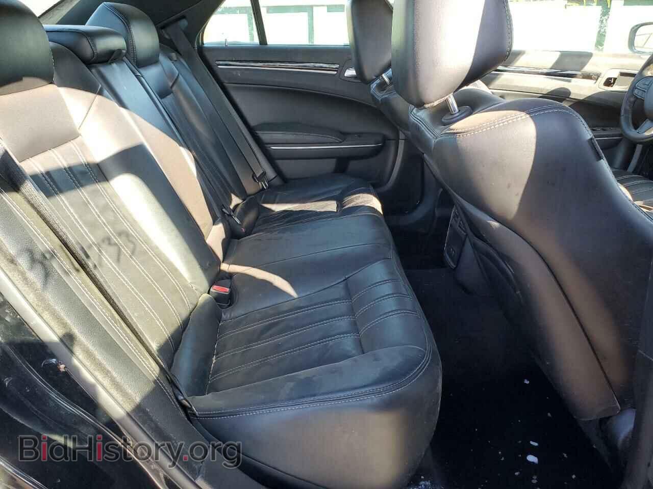 2017 CHRYSLER 300 - VIN: 2C3CCAGG1HH553474 - Фото 10