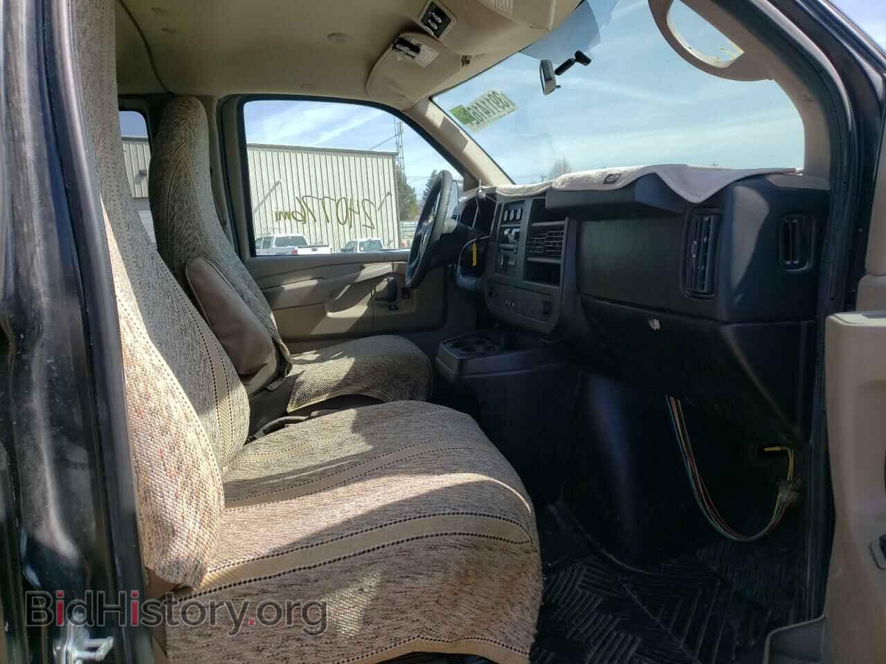 2012 CHEVROLET EXPRESS - VIN: 1GNSHBF44C1145880 - Фото 5