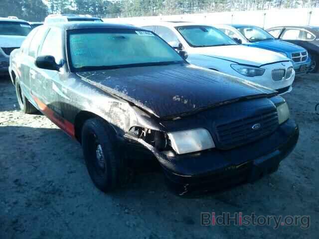 Photo 2FAFP71W4YX112420 - FORD CROWN VIC 2000