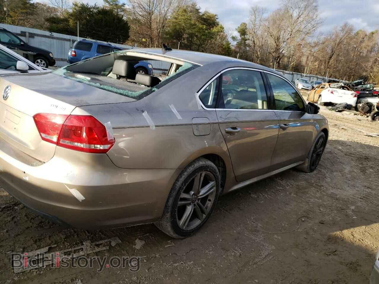 2015 VOLKSWAGEN PASSAT - VIN: 1VWBV7A30FC034293 - Фото 3