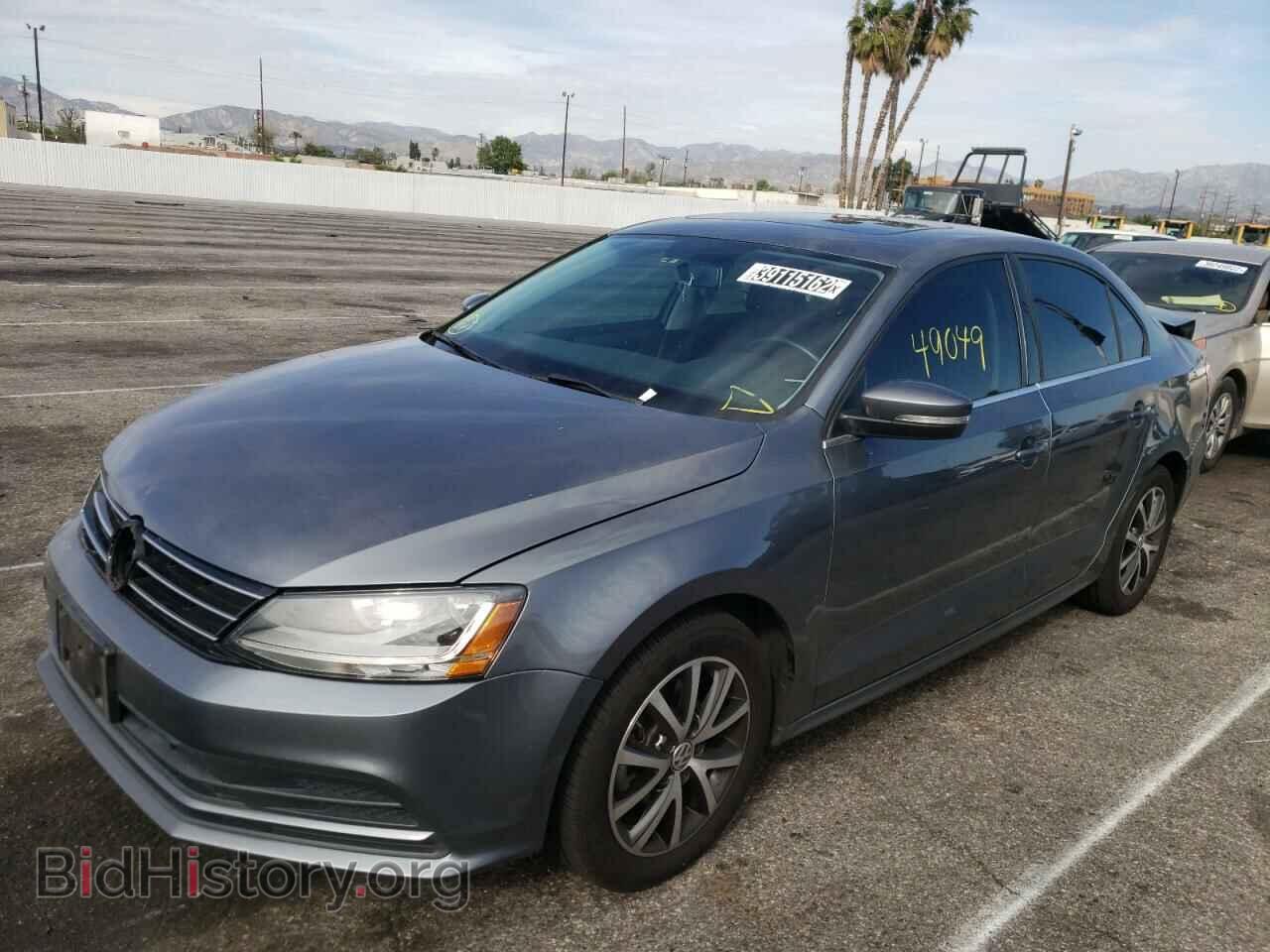 2017 VOLKSWAGEN JETTA - VIN: 3VWDB7AJ6HM395822 - Фото 2