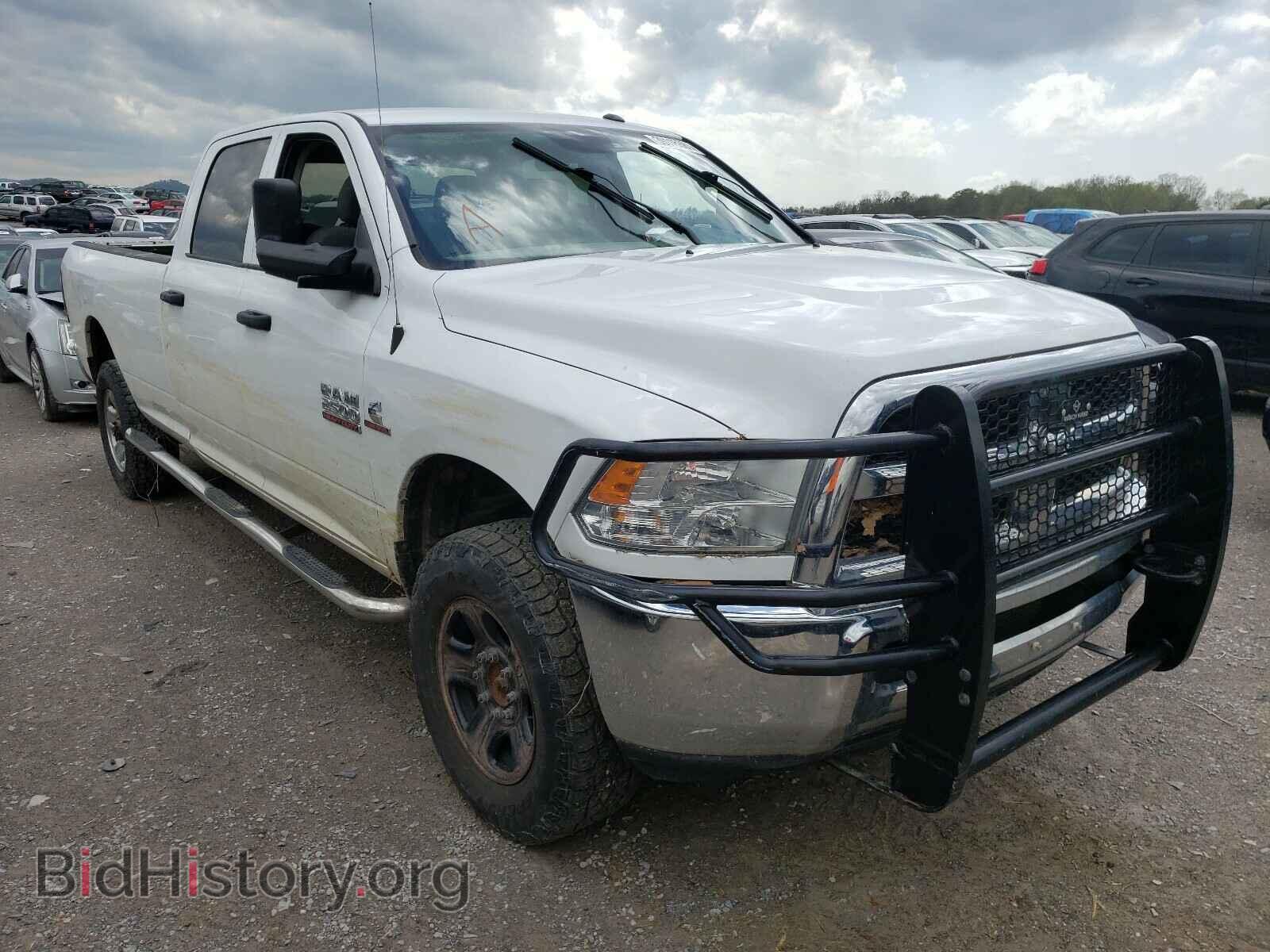 Photo 3C6UR5HL1HG538174 - RAM 2500 2017