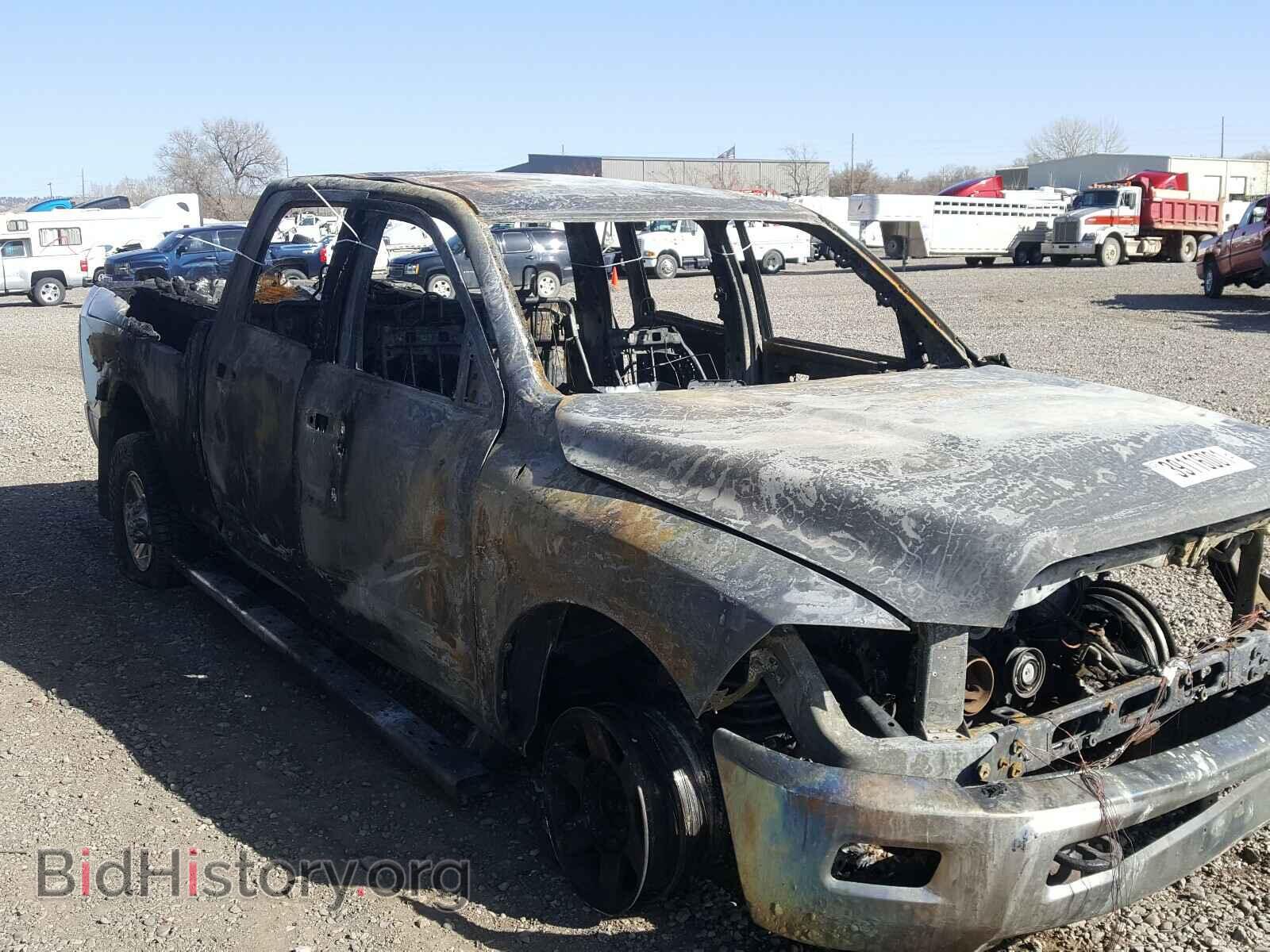 2013 RAM 2500 - VIN: 3C6TR5GT4DG548933 - Photo 9
