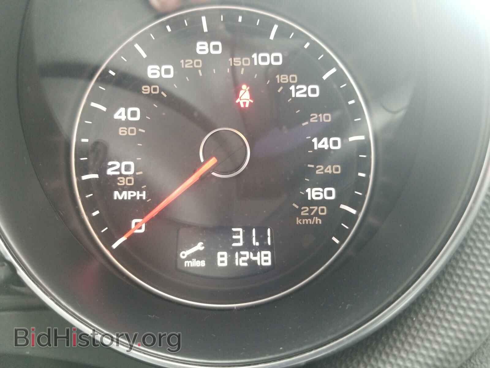 2010 AUDI TT - VIN: TRUFFAFK5A1019104 - Фото 8