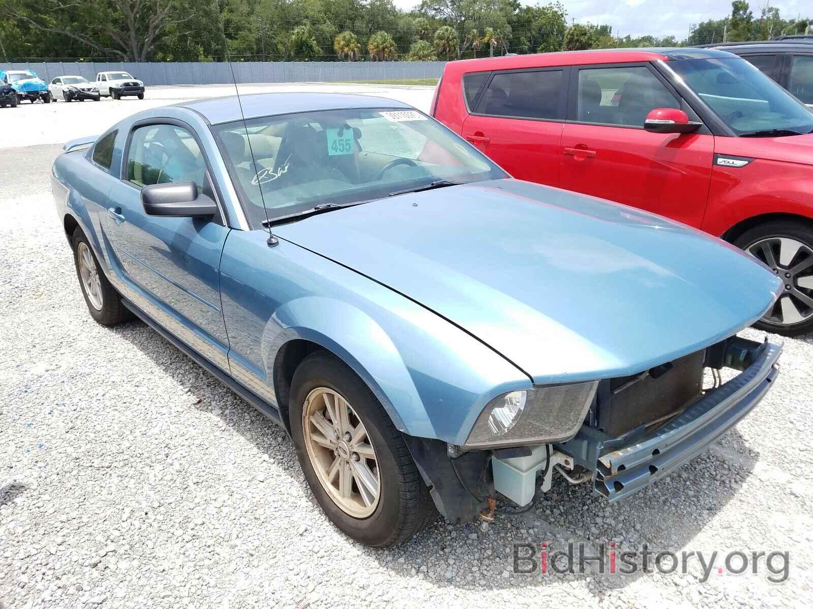 Photo 1ZVFT80N065165745 - FORD MUSTANG 2006