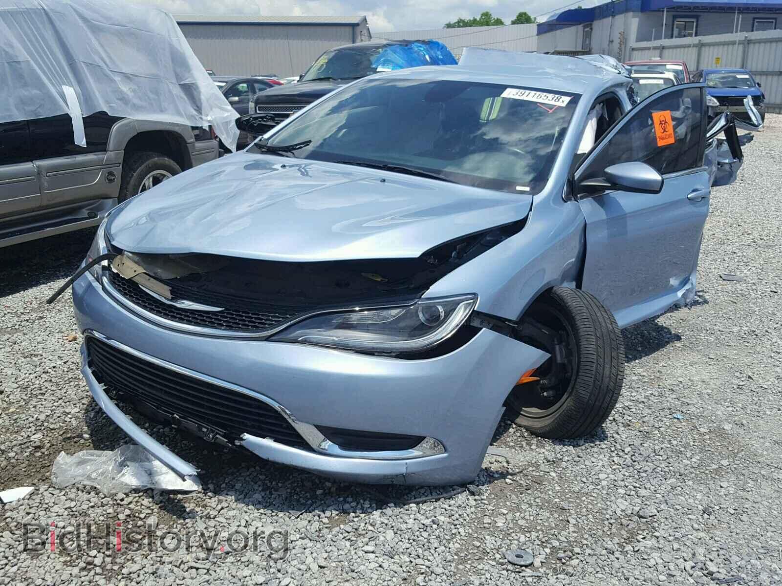 2015 CHRYSLER 200 - VIN: 1C3CCCAB6FN697809 - Фото 2