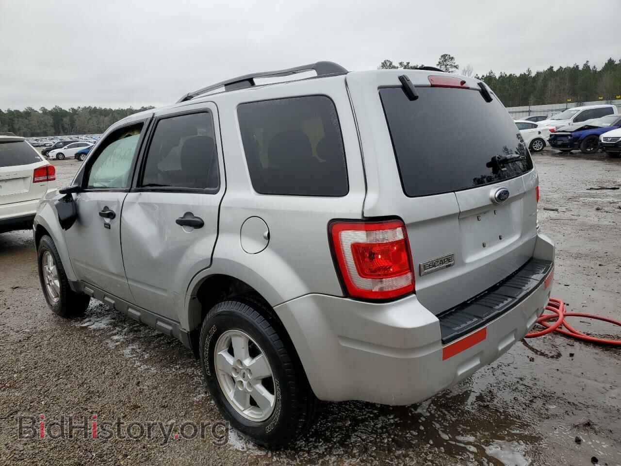 2009 FORD ESCAPE - VIN: 1FMCU03739KB29888 - Фото 2