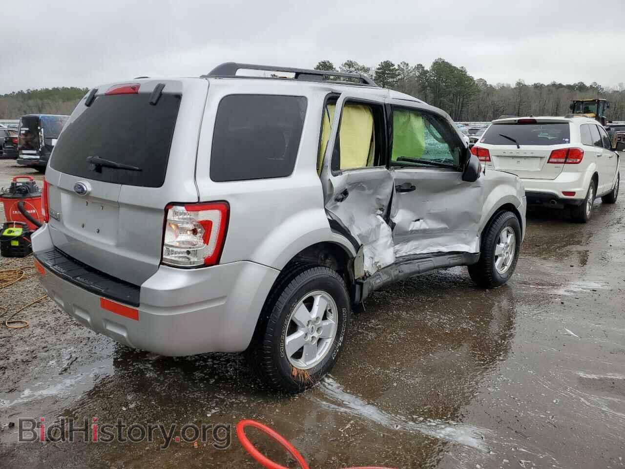 2009 FORD ESCAPE - VIN: 1FMCU03739KB29888 - Фото 3