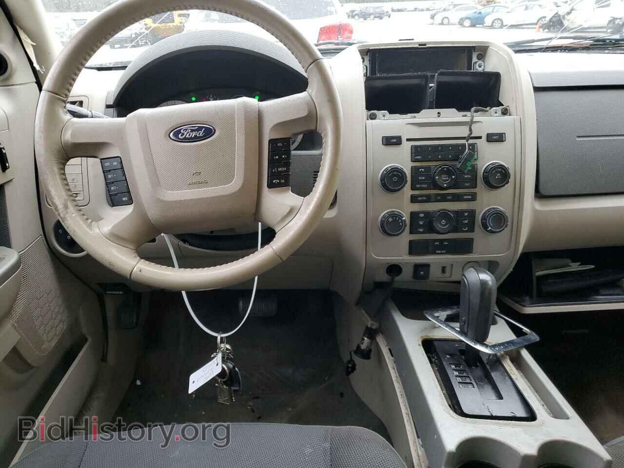2009 FORD ESCAPE - VIN: 1FMCU03739KB29888 - Фото 8