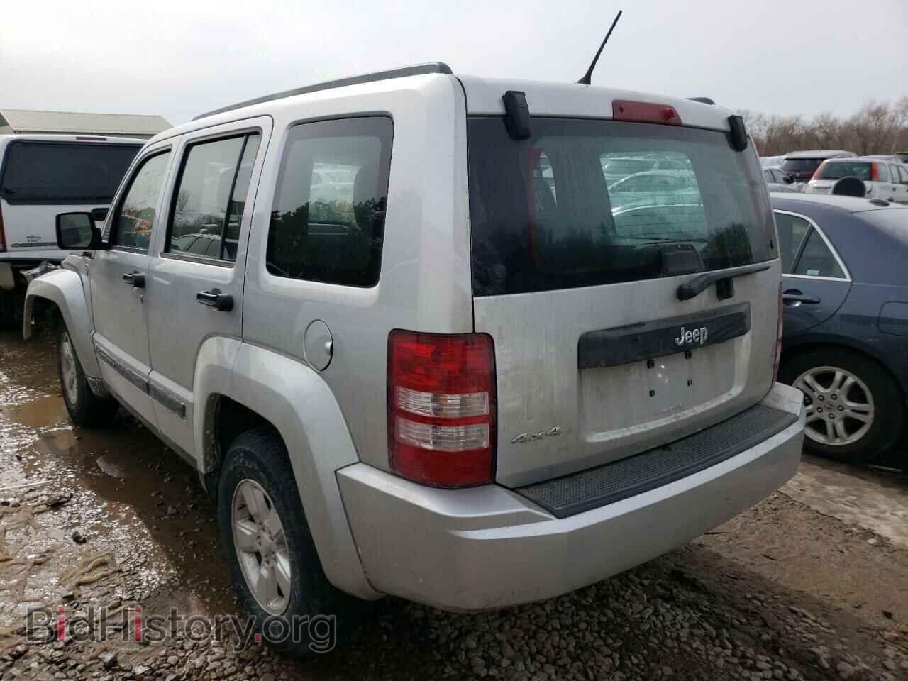 2011 JEEP LIBERTY - VIN: 1J4PN2GK9BW593421 - Фото 3