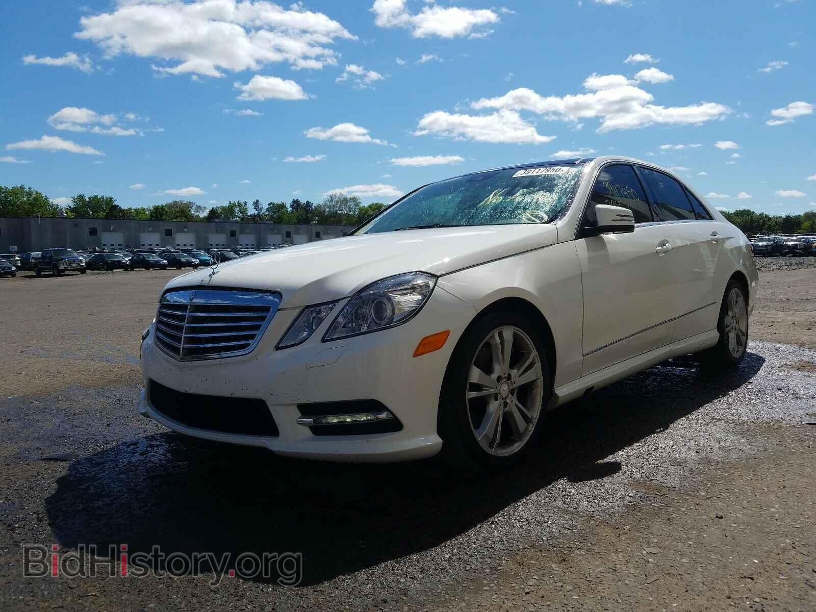 2013 MERCEDES-BENZ E CLASS - VIN: WDDHF8JBXDA692595 - Фото 2