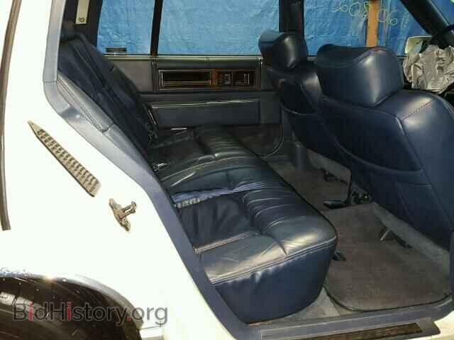 1992 CADILLAC DEVILLE - VIN: 1G6CD53B0N4288018 - Photo 6