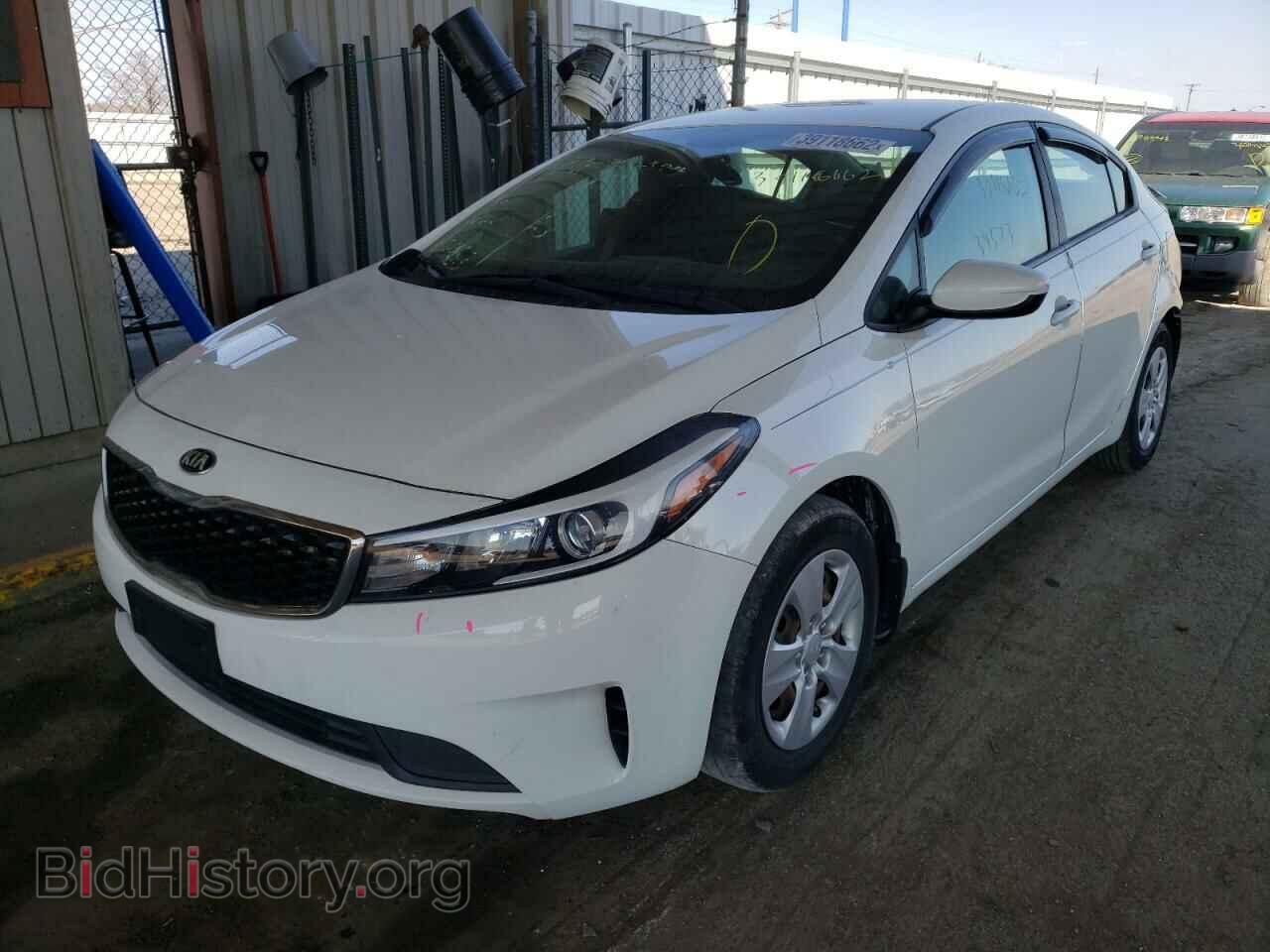 2017 KIA FORTE - VIN: 3KPFK4A7XHE066310 - Фото 2
