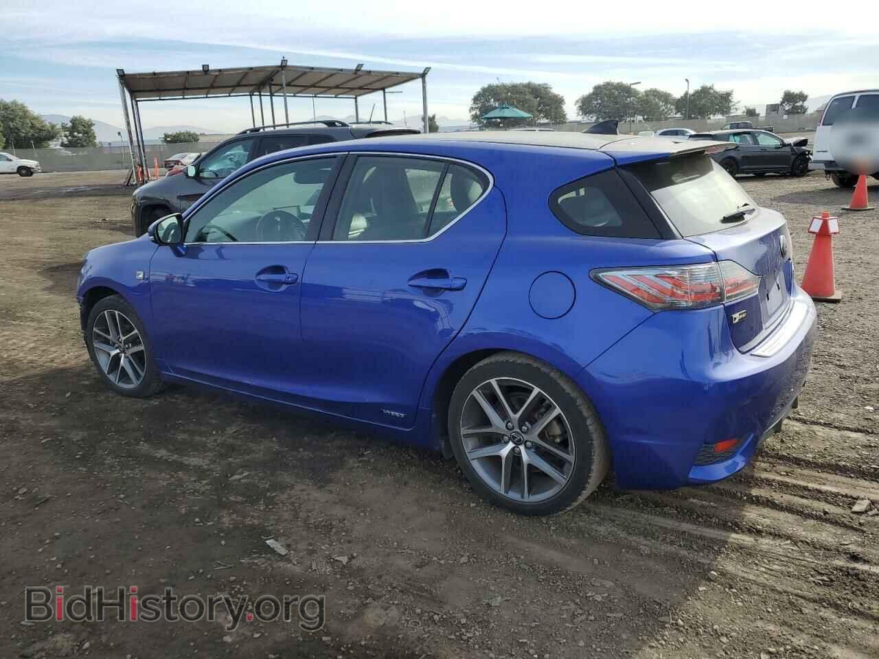 2014 LEXUS CT 200 - VIN: JTHKD5BH1E2185778 - Фото 2