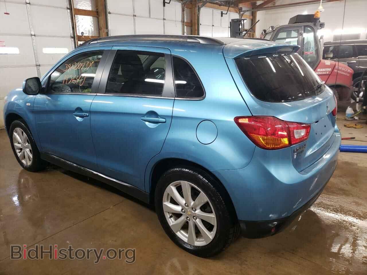 2013 MITSUBISHI OUTLANDER - VIN: 4A4AP4AU4DE001663 - Photo 2