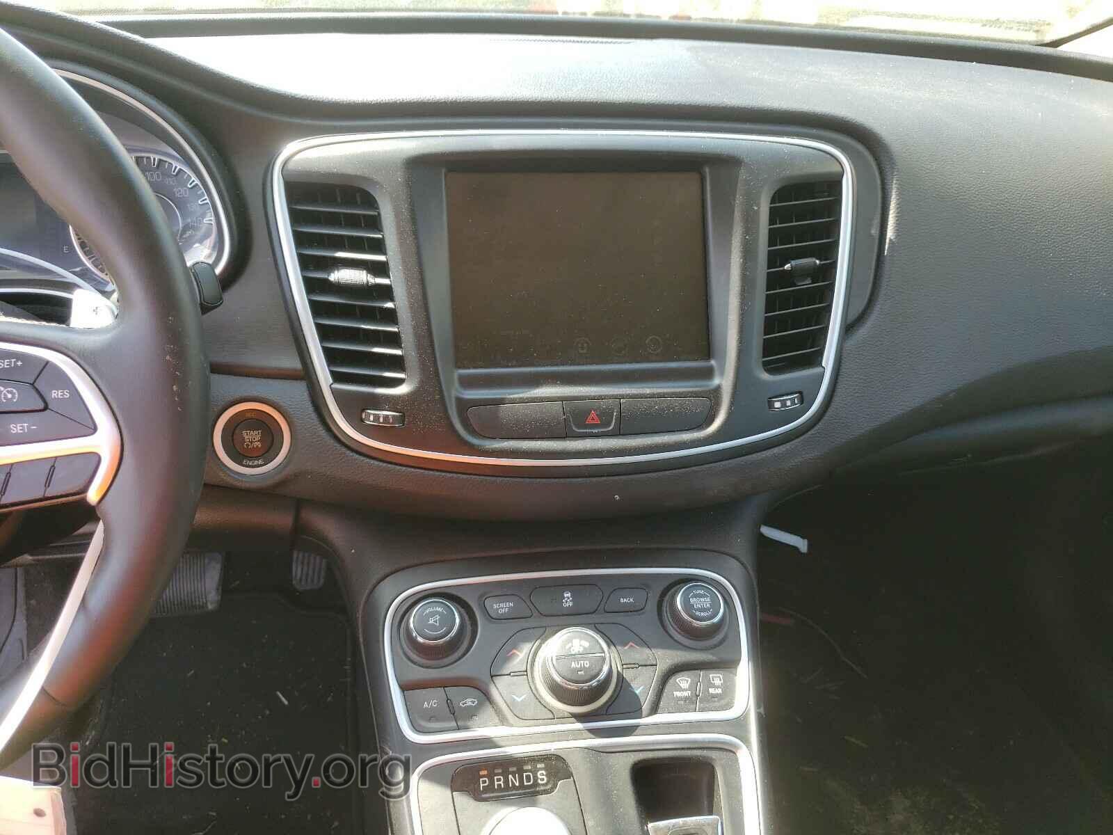 2015 CHRYSLER 200 - VIN: 1C3CCCAG7FN730943 - Фото 9