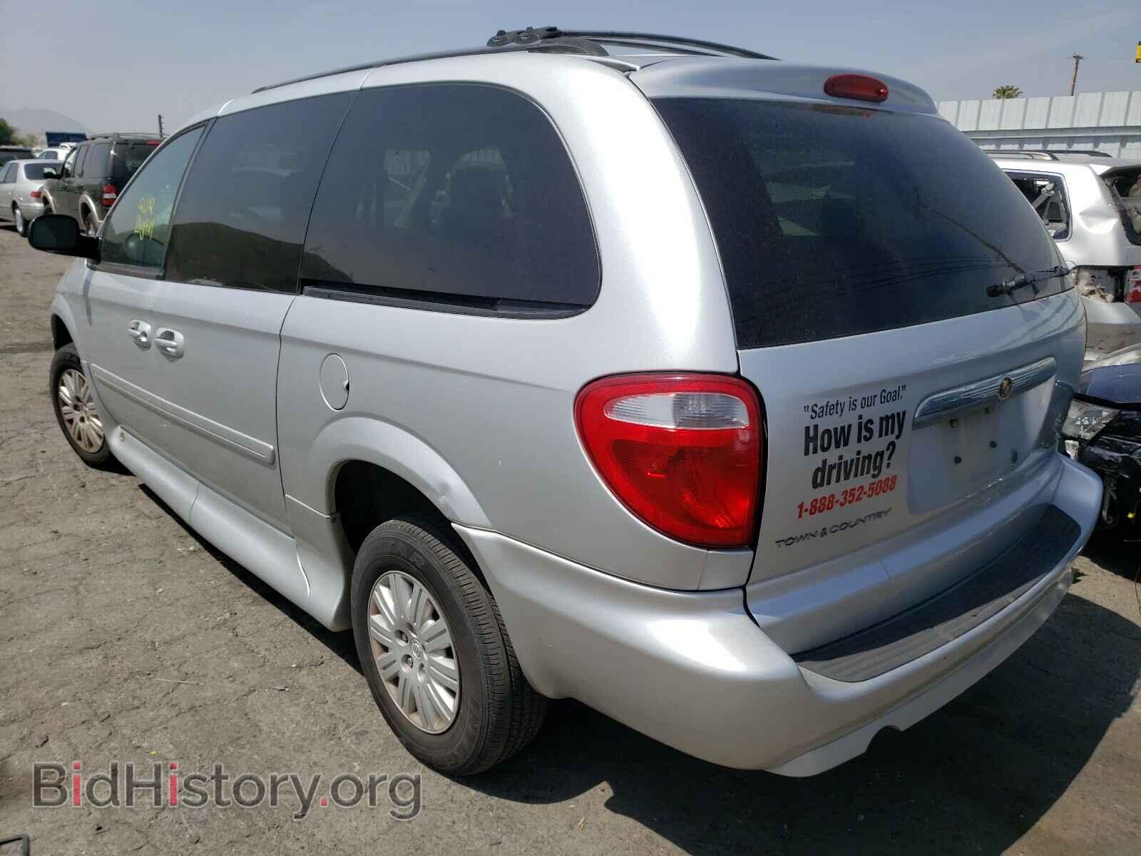 2007 CHRYSLER MINIVAN - VIN: 2A4GP44R37R352509 - Фото 3