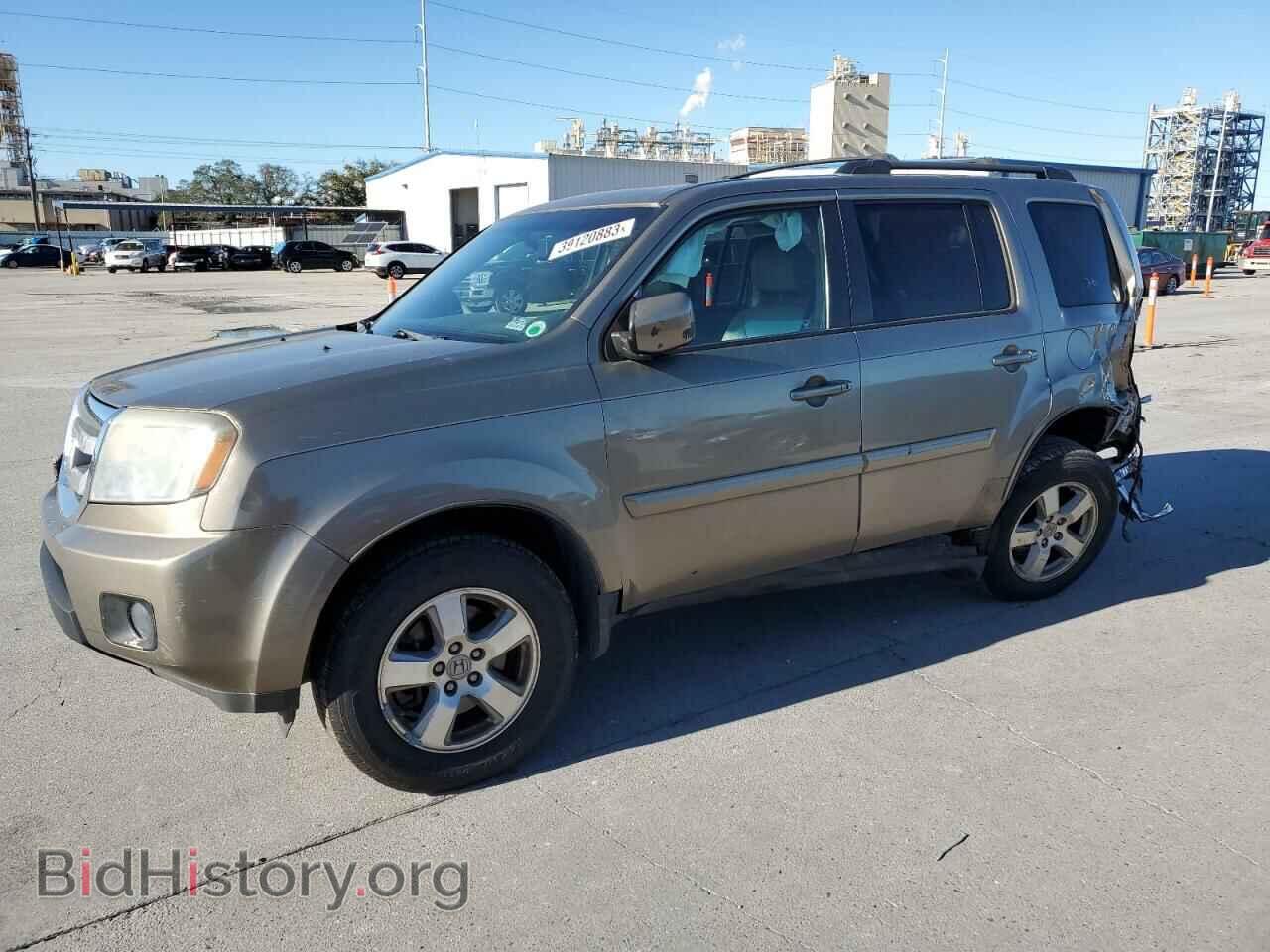 Photo 5FNYF3H61BB038837 - HONDA PILOT 2011
