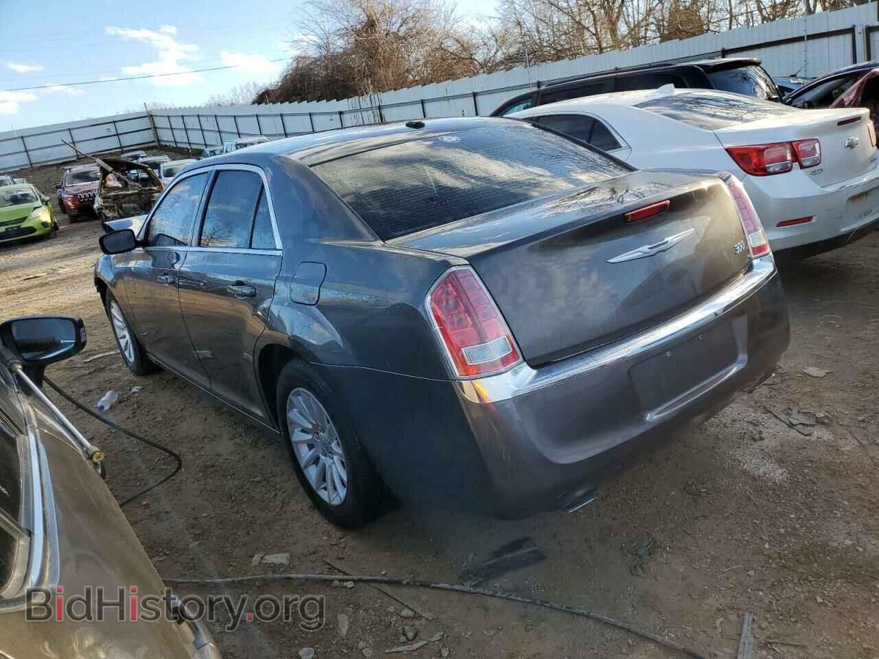 2014 CHRYSLER 300 - VIN: 2C3CCAAG5EH280401 - Фото 2