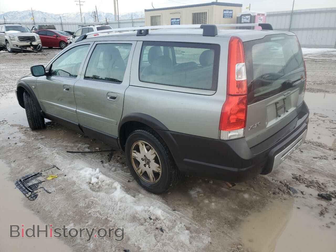 2006 VOLVO XC70 - VIN: YV4SZ592561217320 - Фото 2