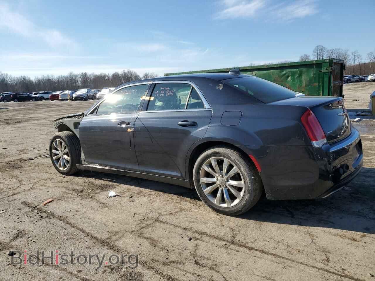 2015 CHRYSLER 300 - VIN: 2C3CCARG2FH883098 - Фото 2