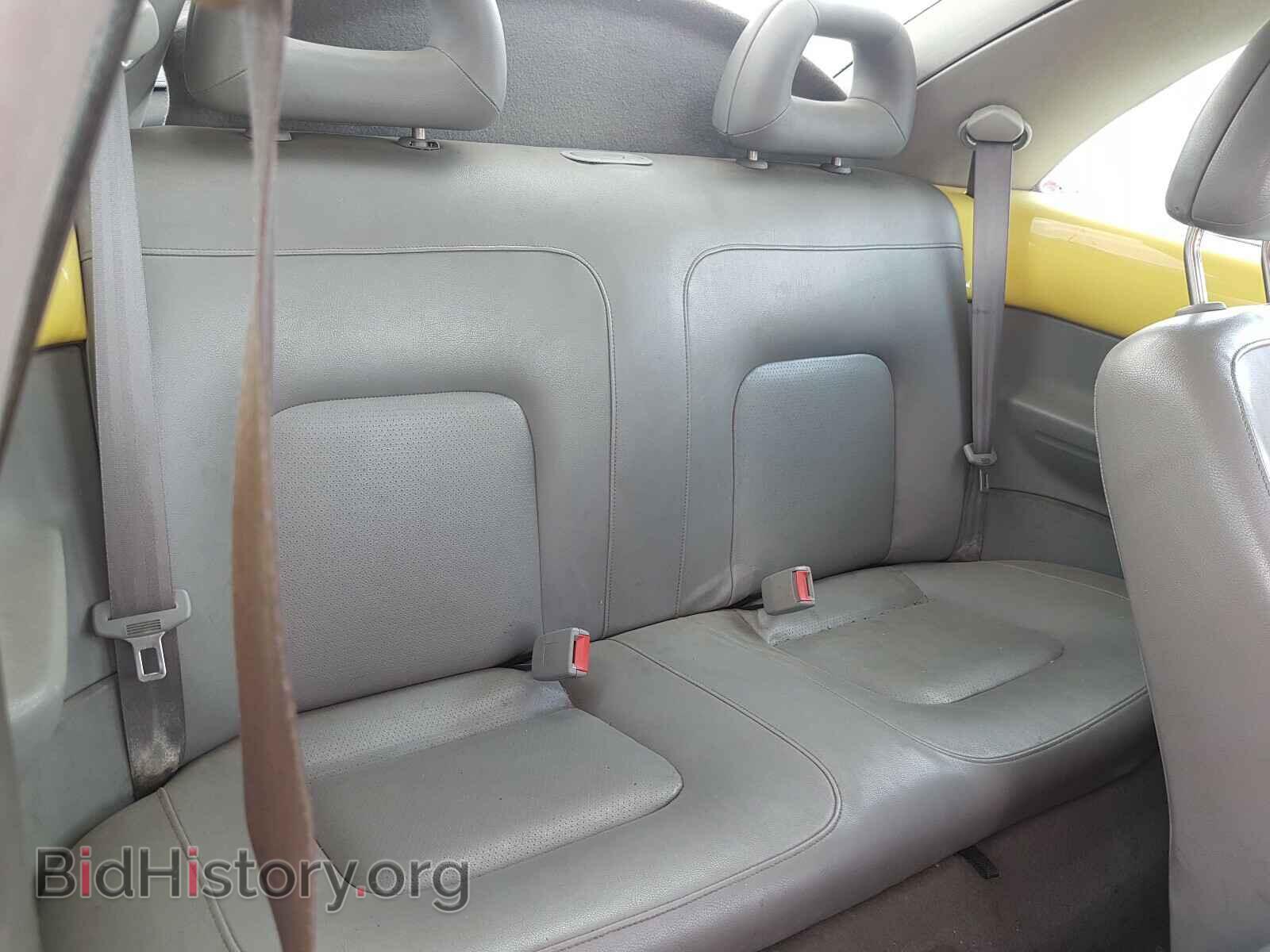 2000 VOLKSWAGEN BEETLE - VIN: 3VWCD21C8YM427020 - Фото 6