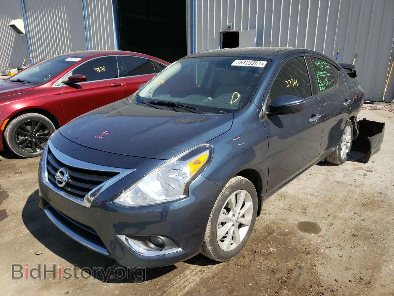 2017 NISSAN VERSA - VIN: 3N1CN7AP5HL811863 - Фото 2