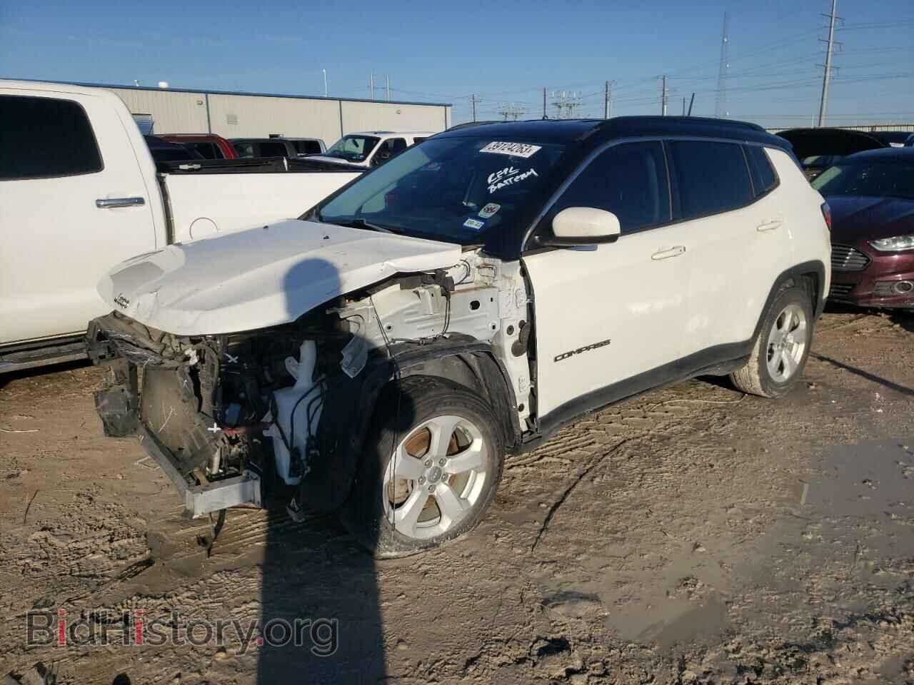 Фотография 3C4NJCBB4JT233693 - JEEP COMPASS 2018