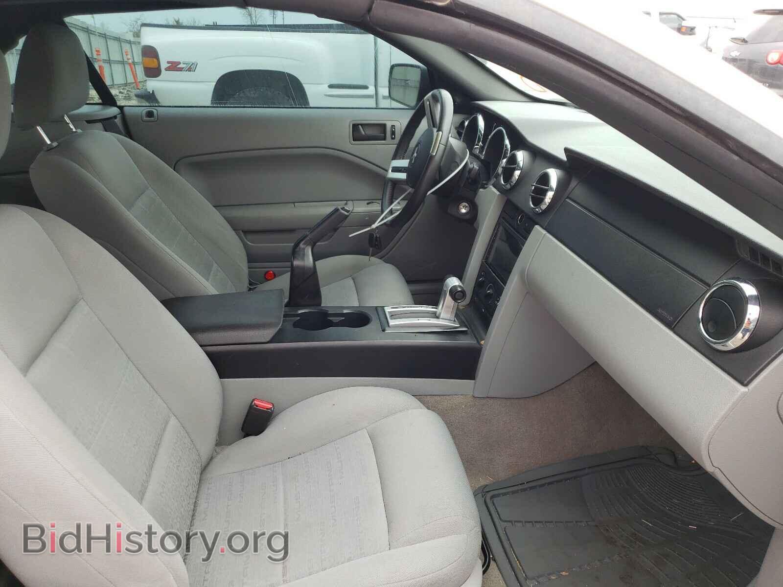2007 FORD MUSTANG - VIN: 1ZVFT84N475201285 - Фото 5