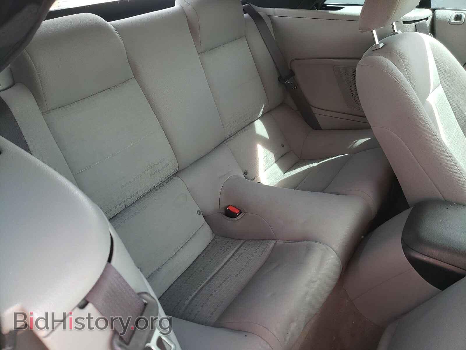 2007 FORD MUSTANG - VIN: 1ZVFT84N475201285 - Фото 6