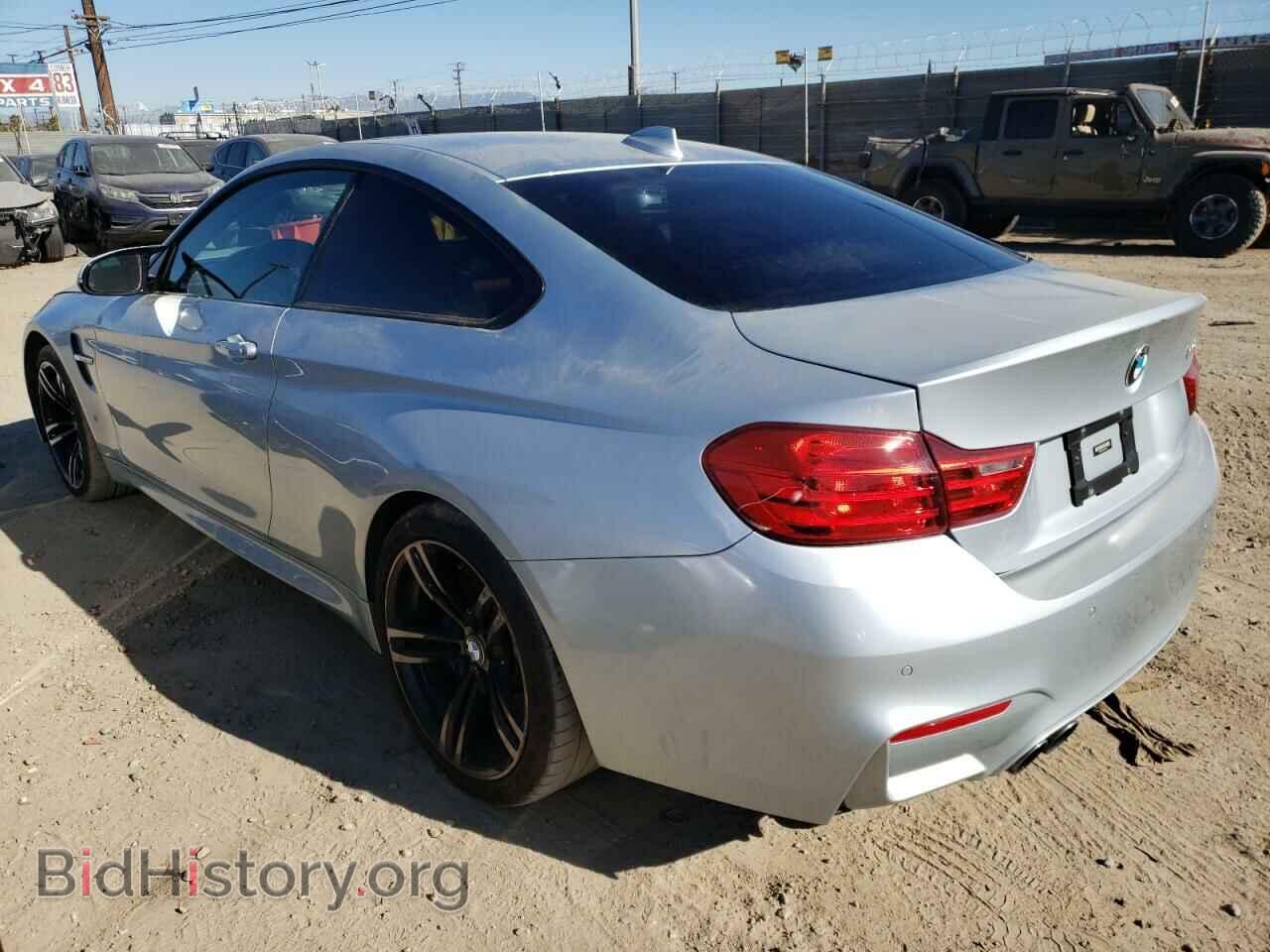 2015 BMW M4 - VIN: WBS3R9C50FK334615 - Фото 2