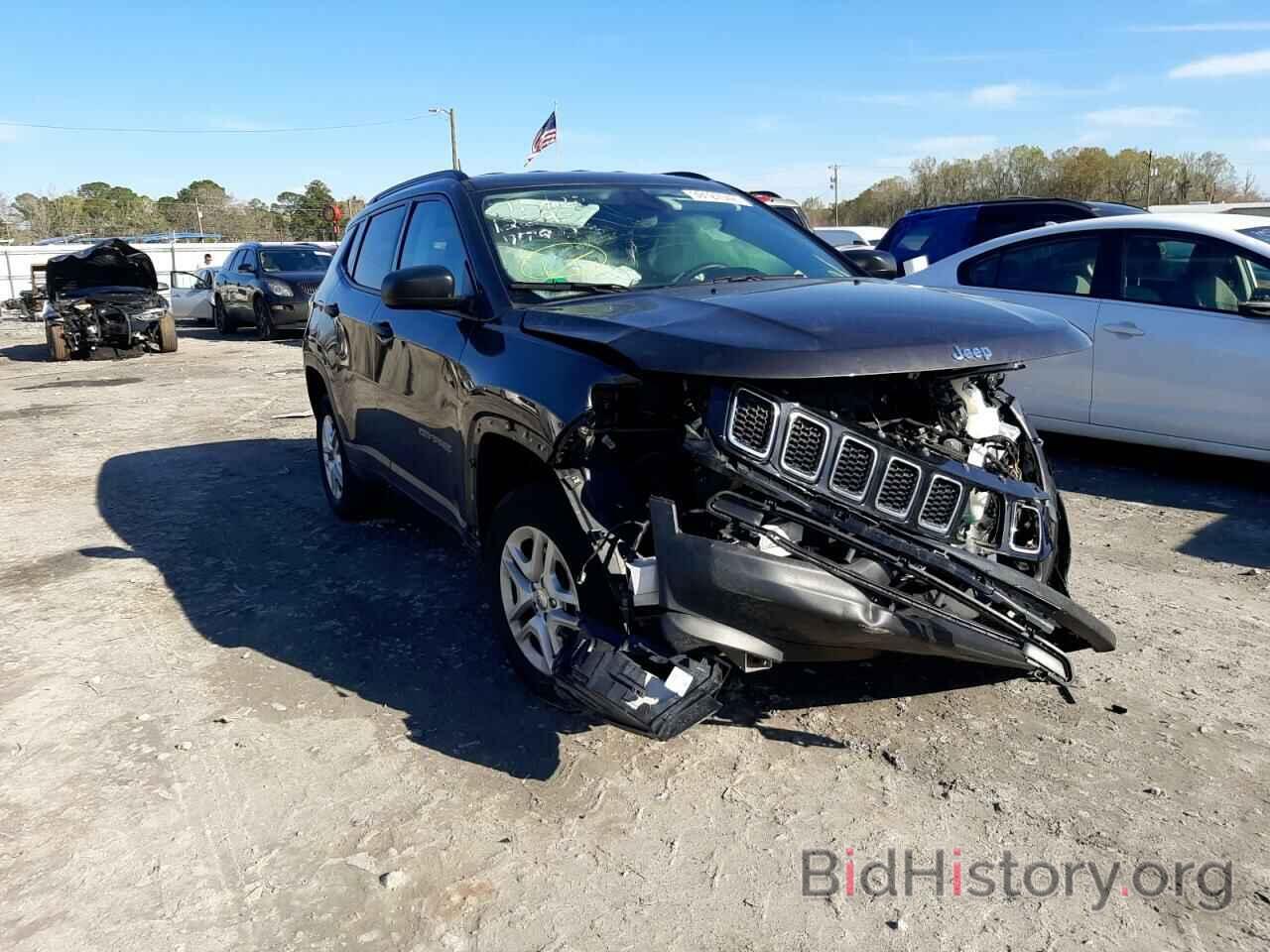 Фотография 3C4NJDAB3JT173378 - JEEP COMPASS 2018