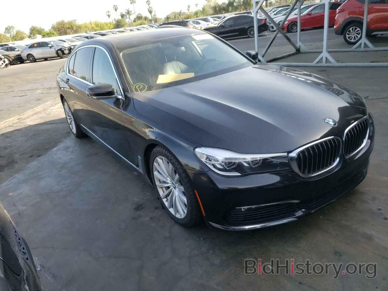 Фотография WBA7E2C55GG547895 - BMW 7 SERIES 2016