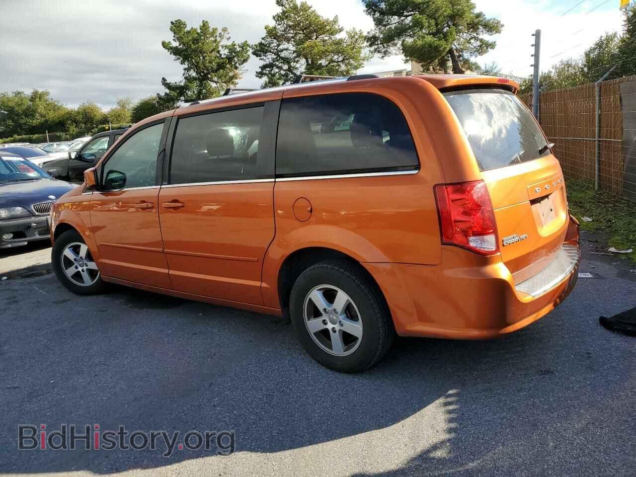 2011 DODGE CARAVAN - VIN: 2D4RN5DG2BR748824 - Photo 2