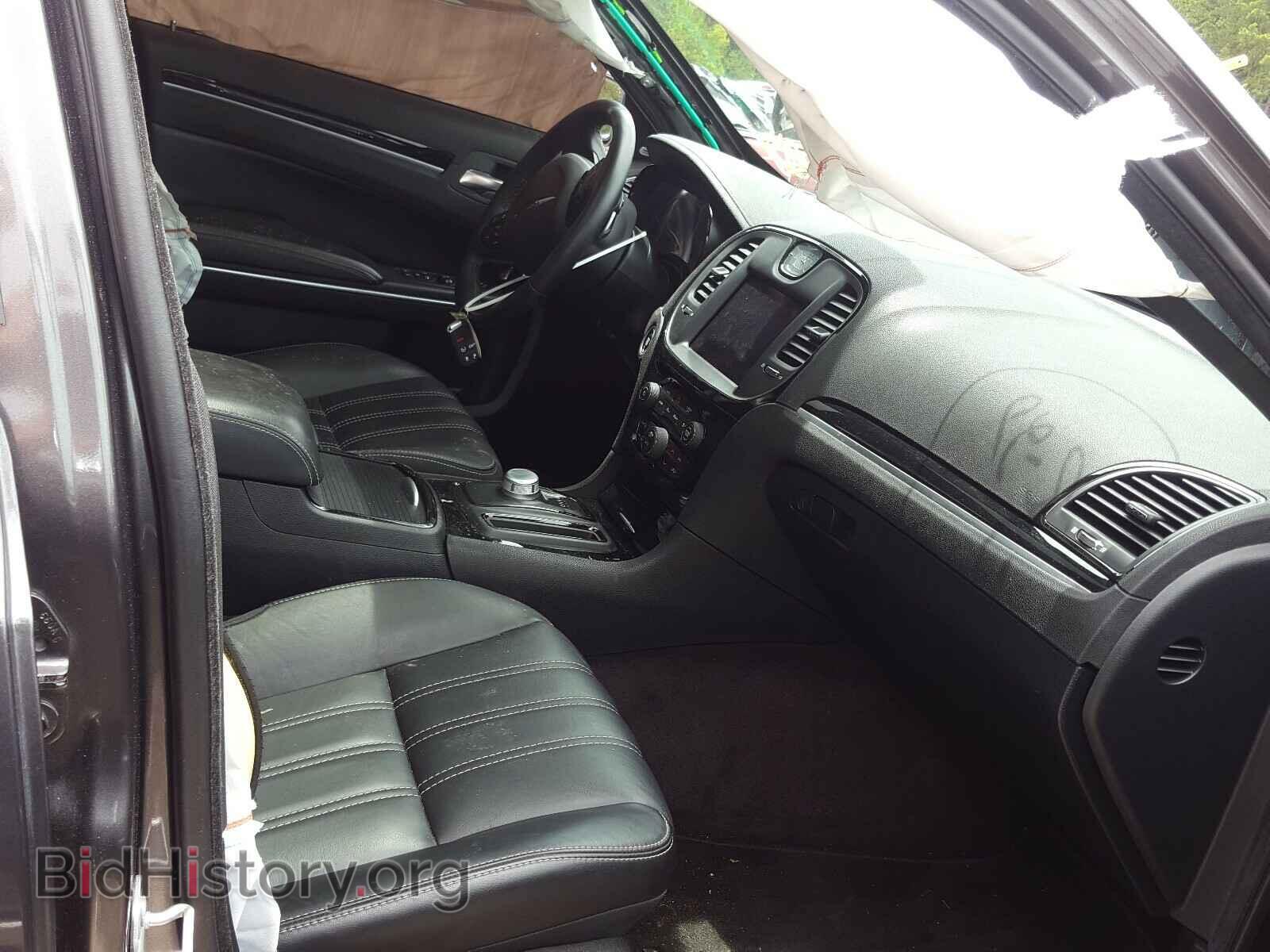 2018 CHRYSLER 300 - VIN: 2C3CCABG2JH264049 - Фото 5