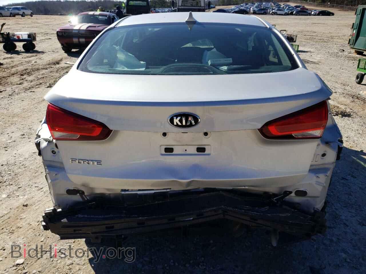2017 KIA FORTE - VIN: 3KPFL4A78HE146878 - Фото 6