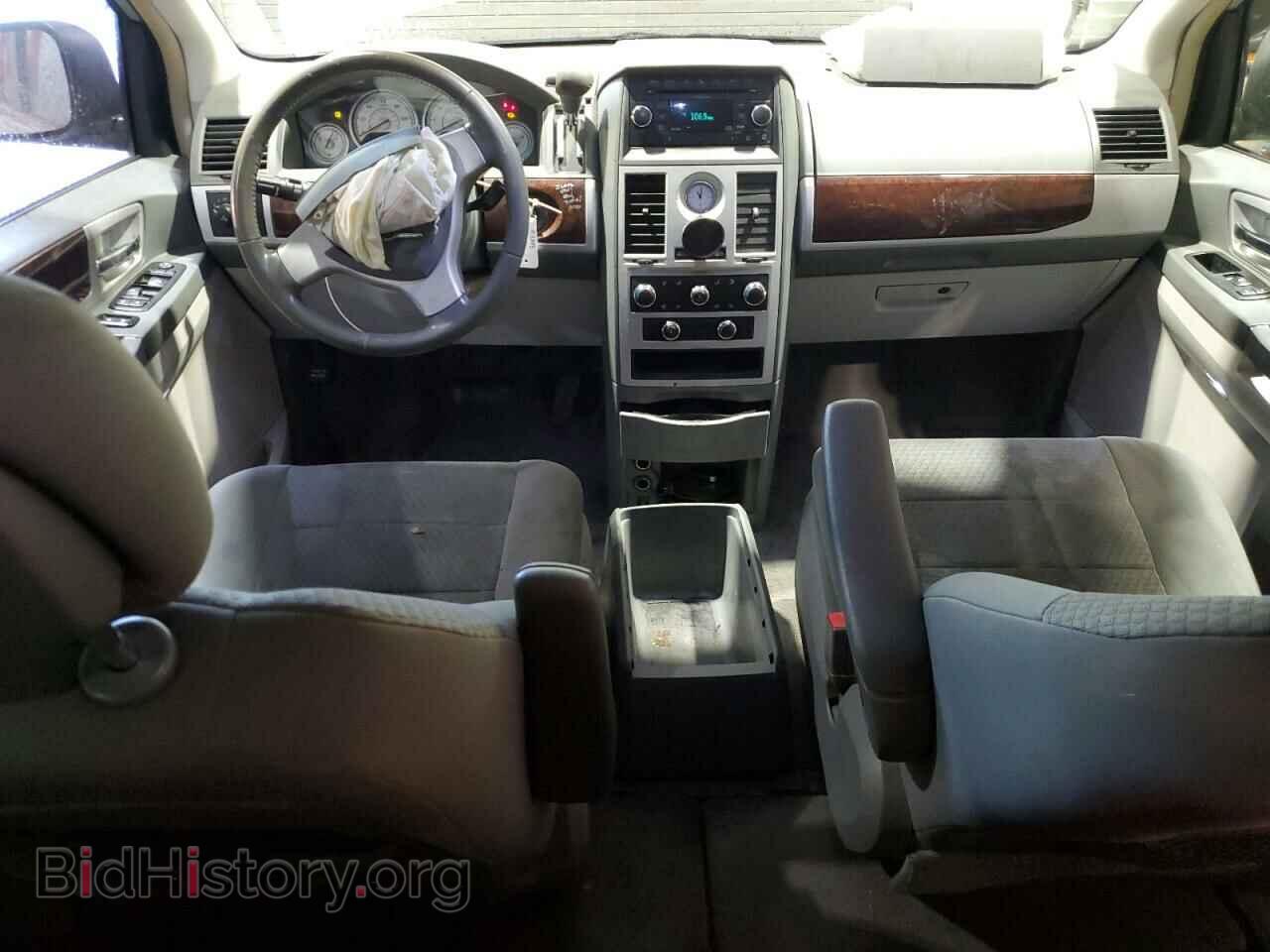 2010 CHRYSLER MINIVAN - VIN: 2A4RR5D1XAR328864 - Фото 8