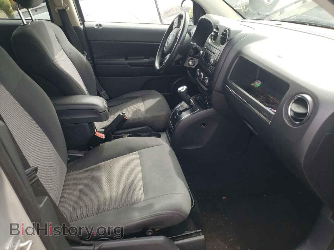2011 JEEP COMPASS - VIN: 1J4NF1FB3BD135711 - Photo 5