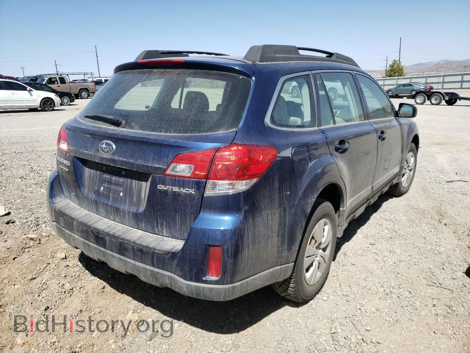 2011 SUBARU OUTBACK - VIN: 4S4BRCAC2B3365608 - Photo 4